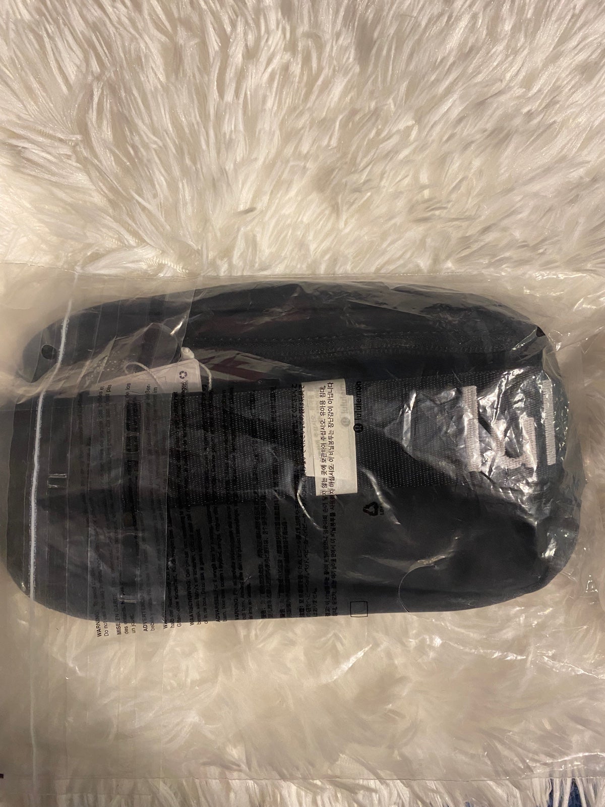 Lululemon sale everywhere belt bag black *Free 3 Day Shipping**Brand New*