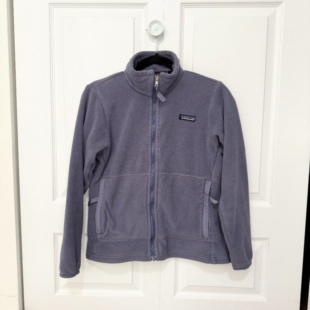 Women Patagonia Synchilla Fleece Full Zip Jacket in Purple Size Small