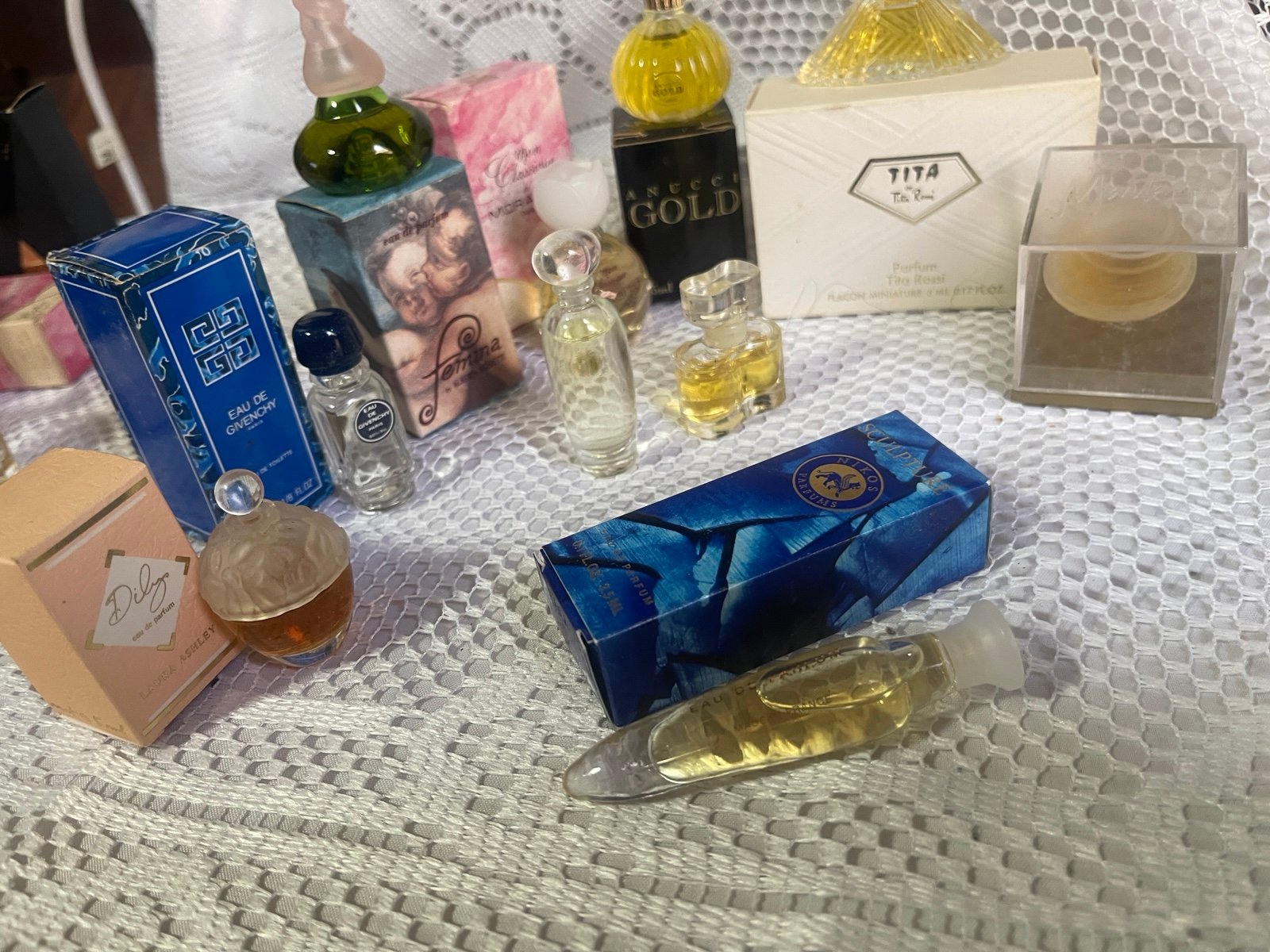 Lot mini perfume for women