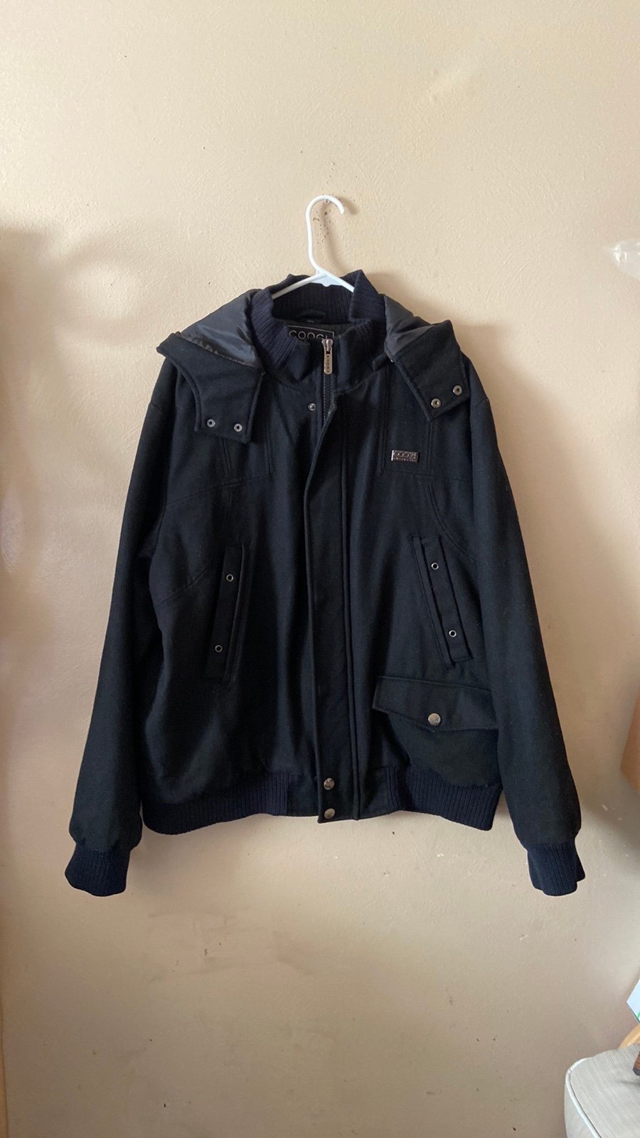 Coogi men’s wool coat