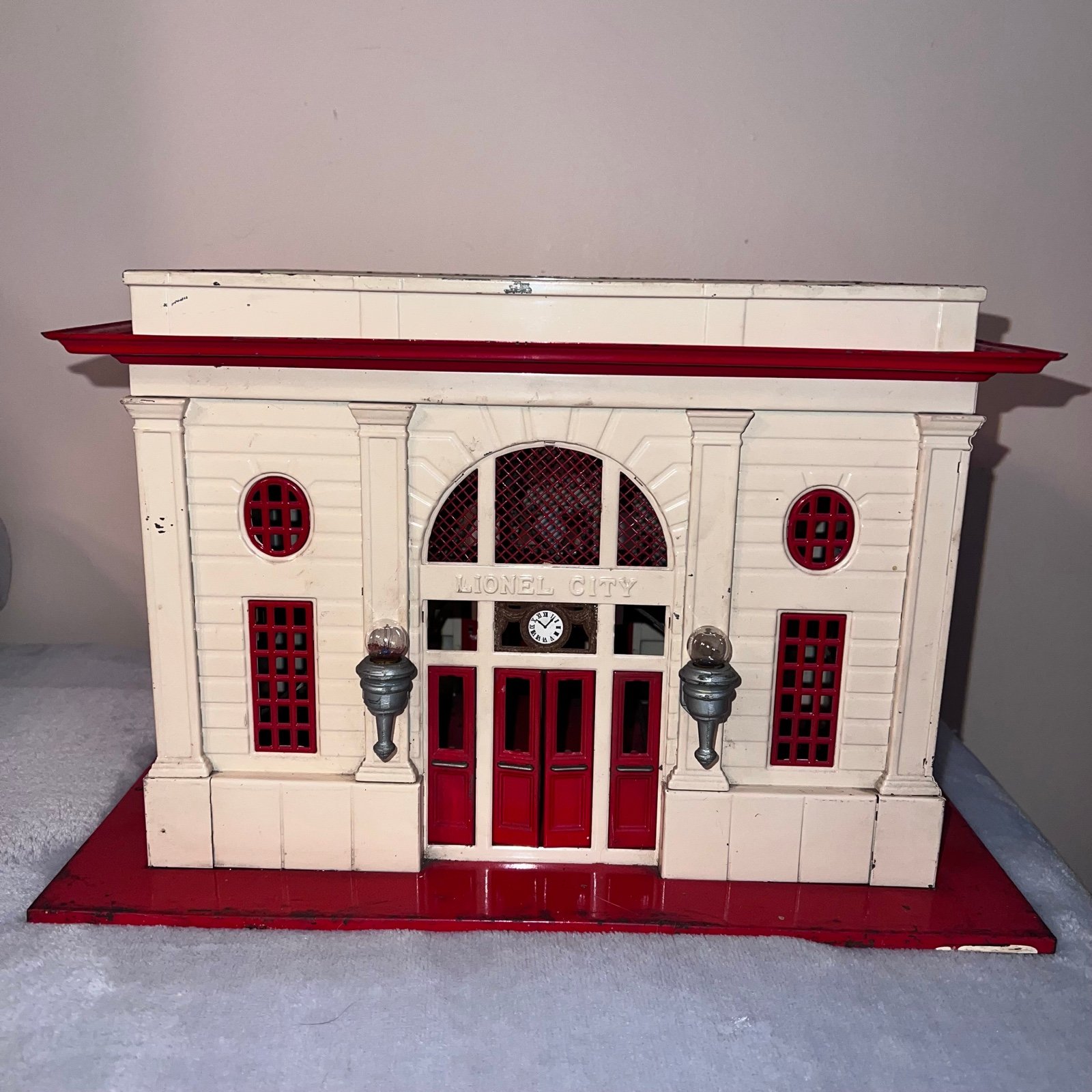 Lionel 115 Station