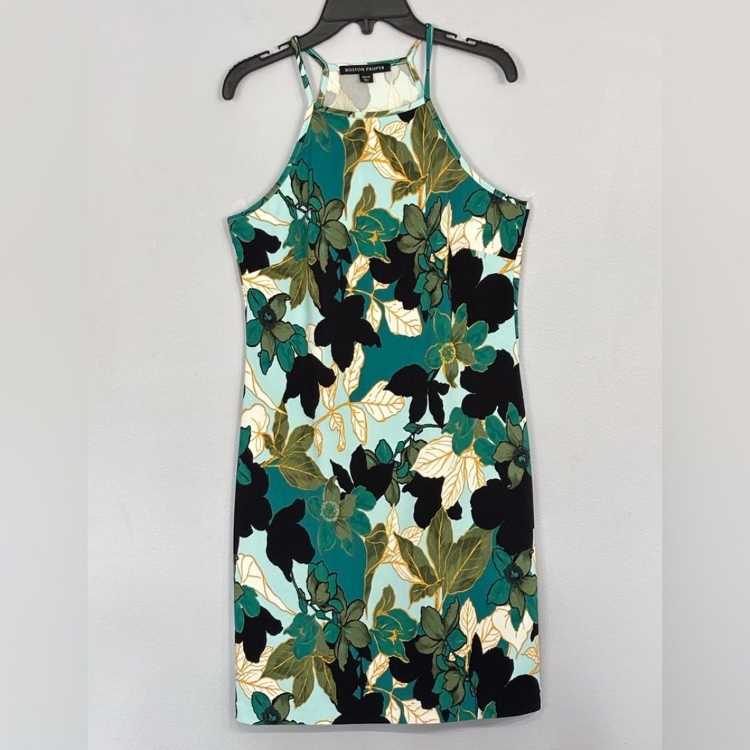 Boston Proper | Women’s Beyond Travel Shadow Florals High Neck Short Dress Green