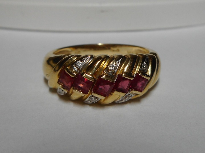 Ring Diamond Square Cut Ruby's Size 6 3/4