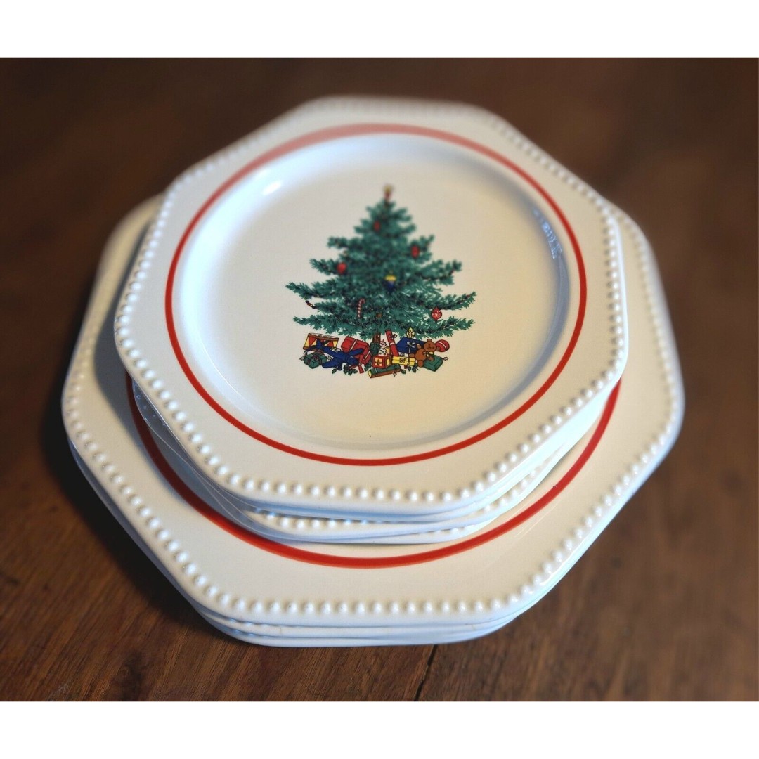 8 Ironstone Octagon Sears Holiday 4 Dinner/4 Saucer Plates Christmas Tree USA