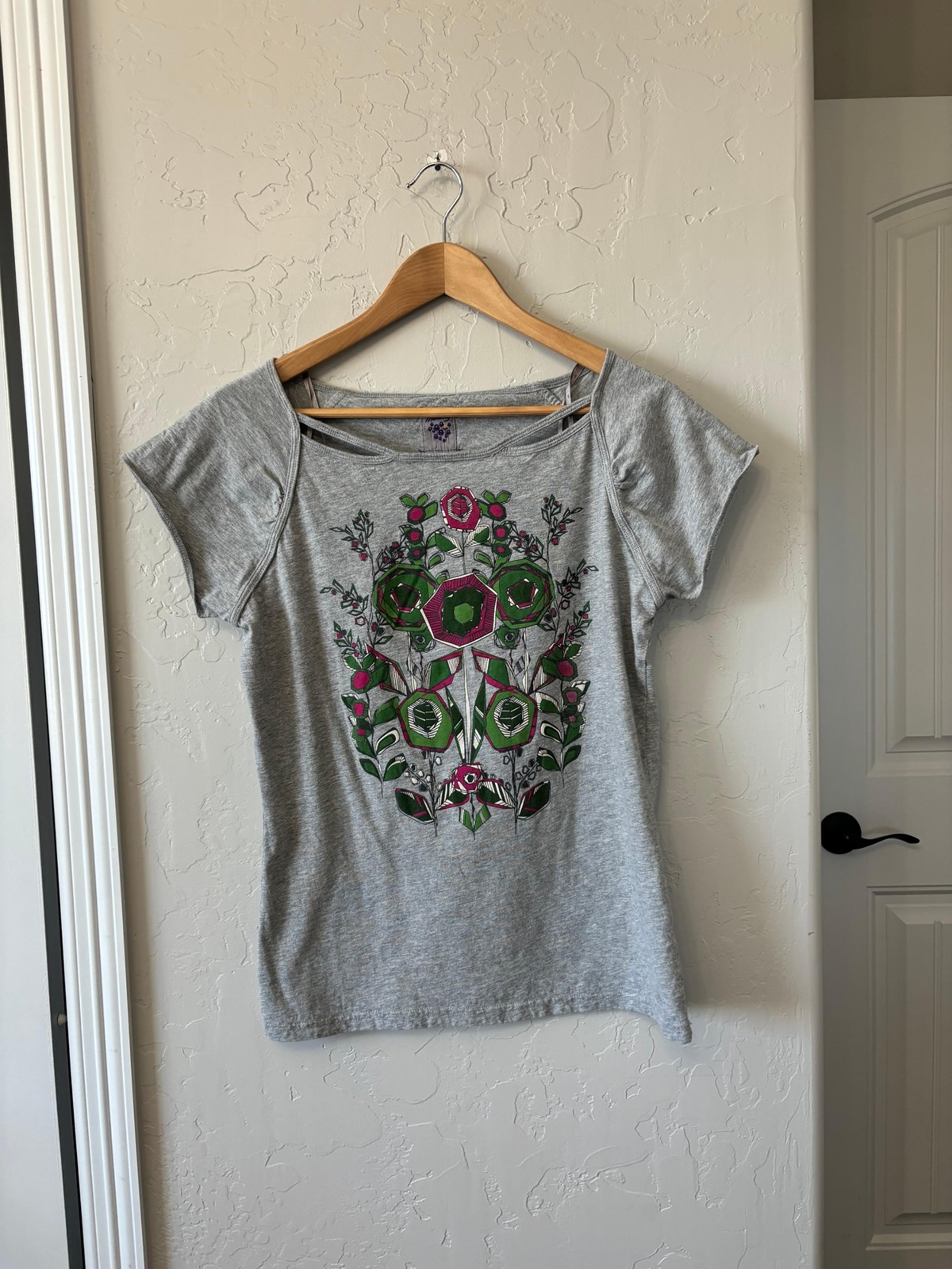 vintage heather grey graphic t shirt
