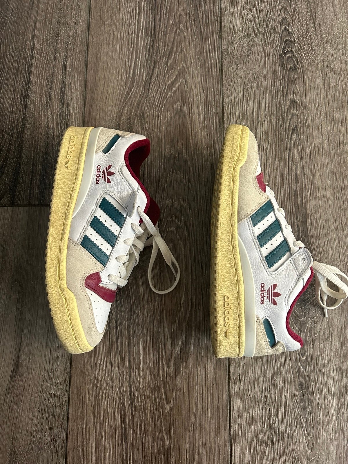 Adidas Forum Low (M6/W7.5)