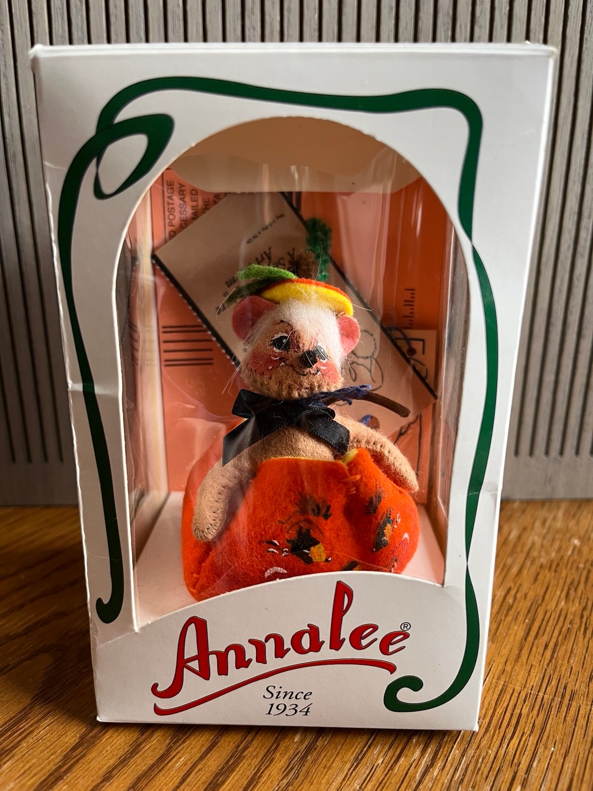Rare 1997 Annalee Halloween Sewn Fabric Felt Jack O Lantern Pumpkin with Tags