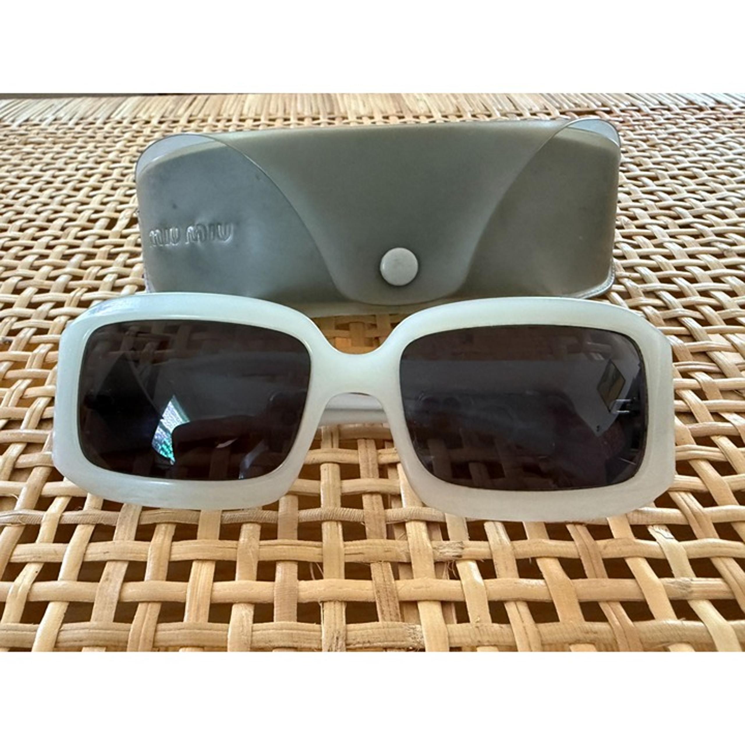 Vintage Miu Miu SMU-Series Oversize Rectangular Sunglasses – Italian Acetate