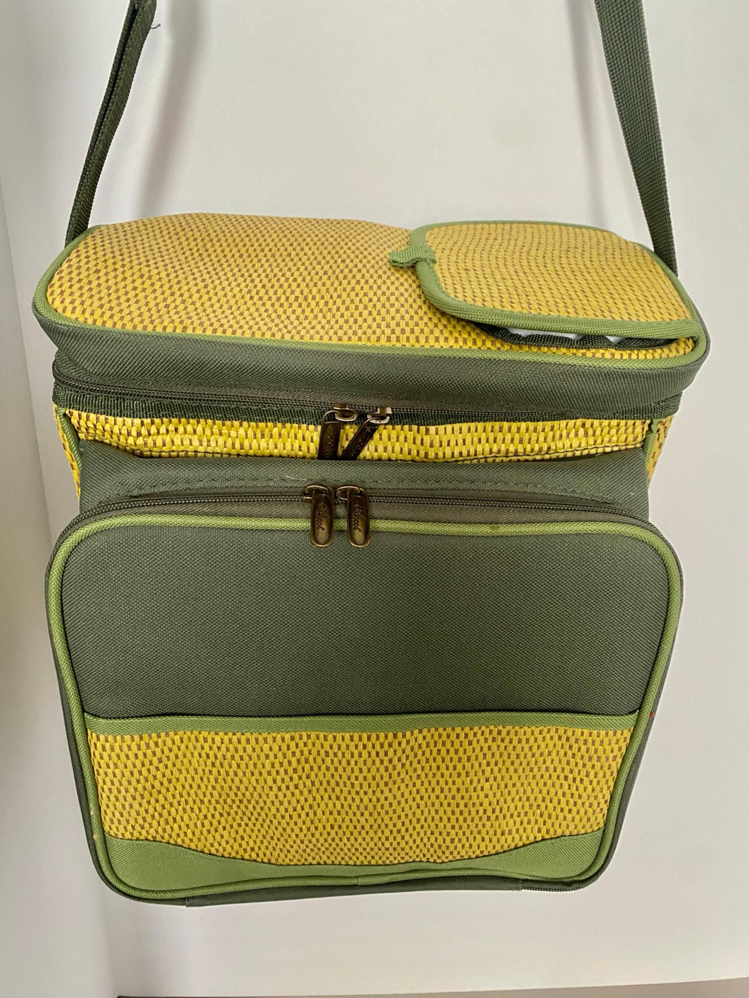 PICNIC at ASCOT SERVICE for TWO COOLER BAG