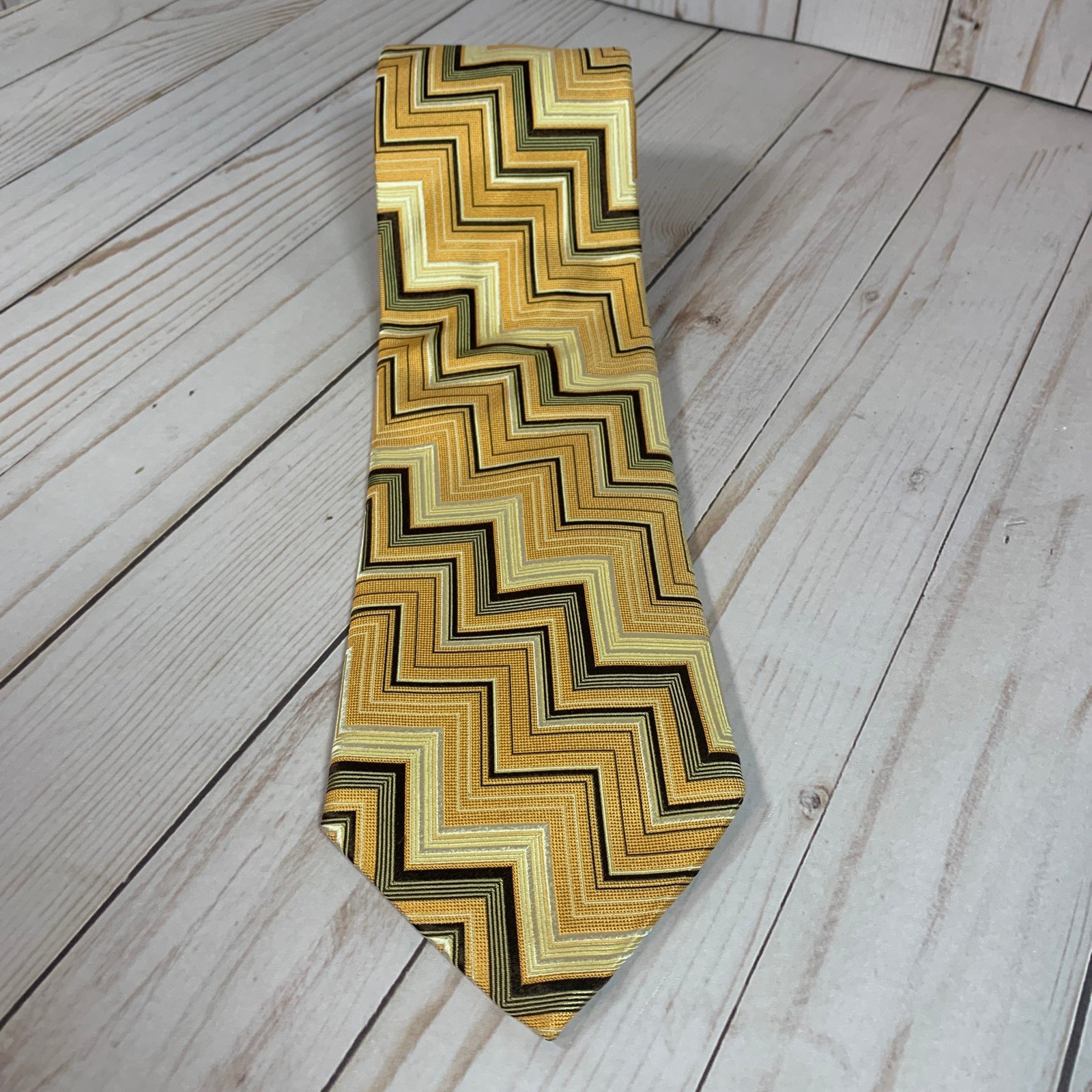 ERMENEGILDO ZEGNA Orange Brown Zig Zag Thick Silk Tie Italy 59x3.75