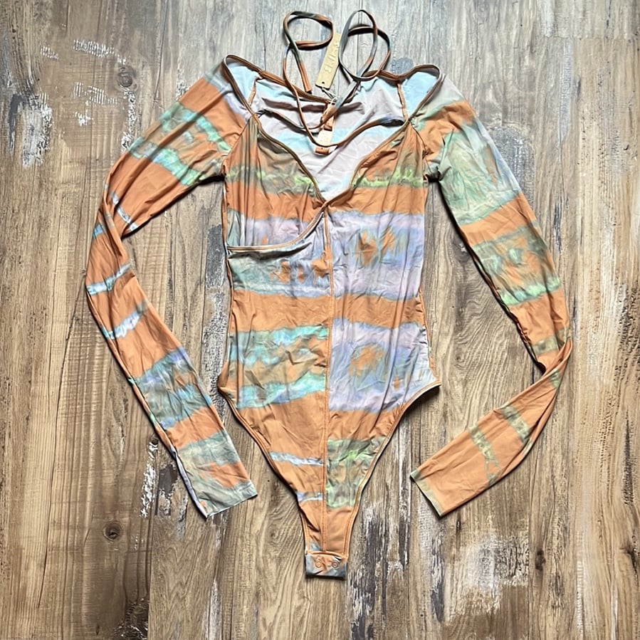 SKIMS Rare Jelly Sheer Off The Shoulder Tie Dye Bodysuit