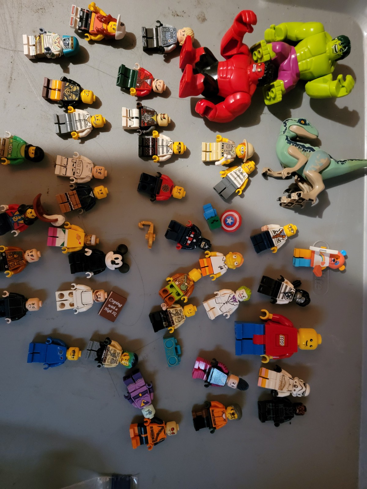Lego mini figurines