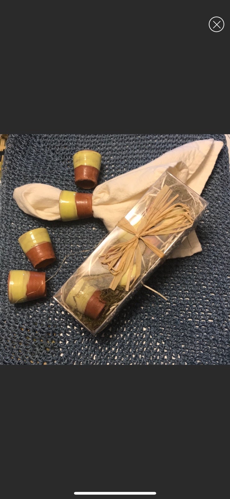 3 colors 8 each-Napkin rings