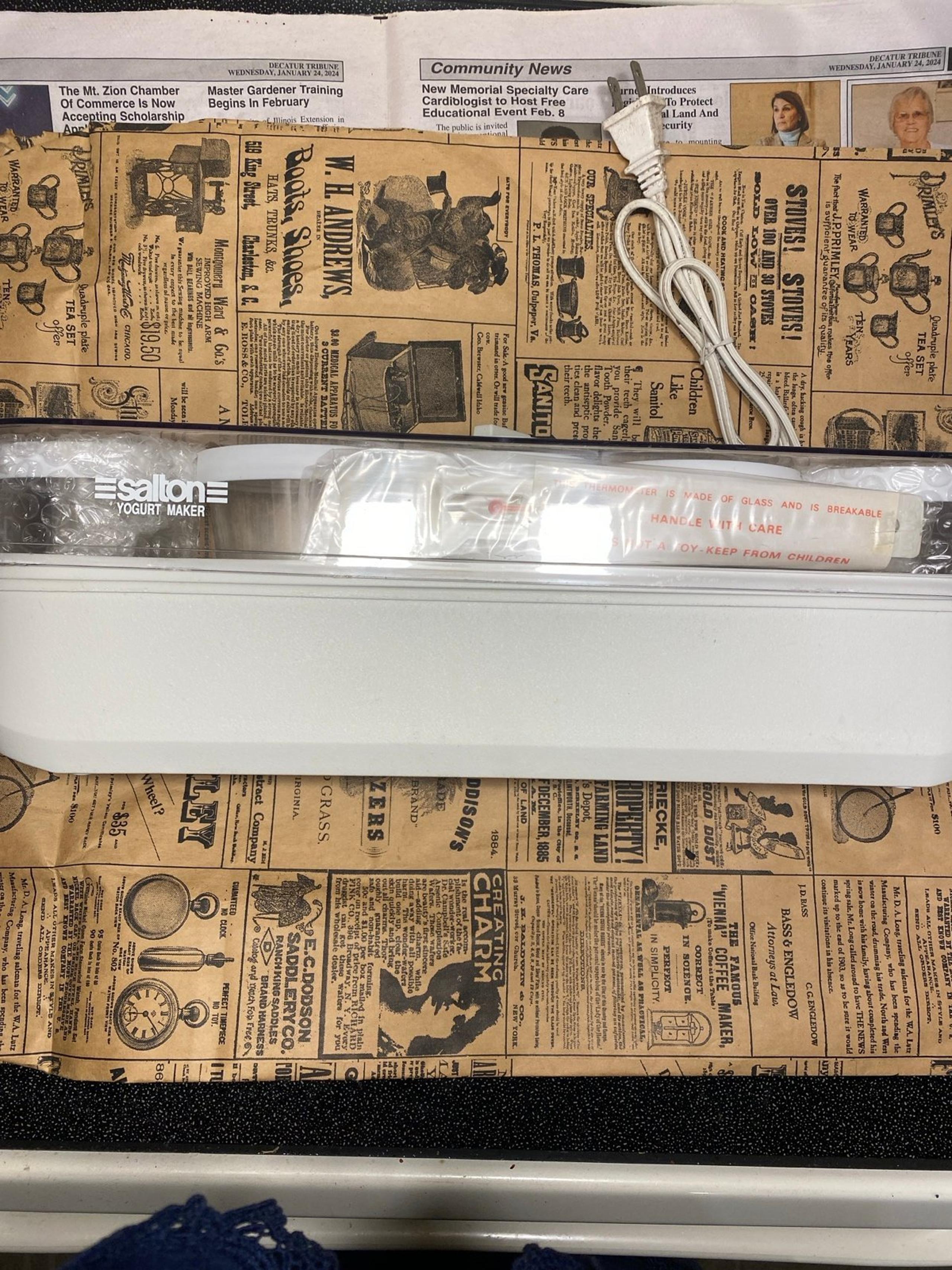 Salton Yogurt Maker