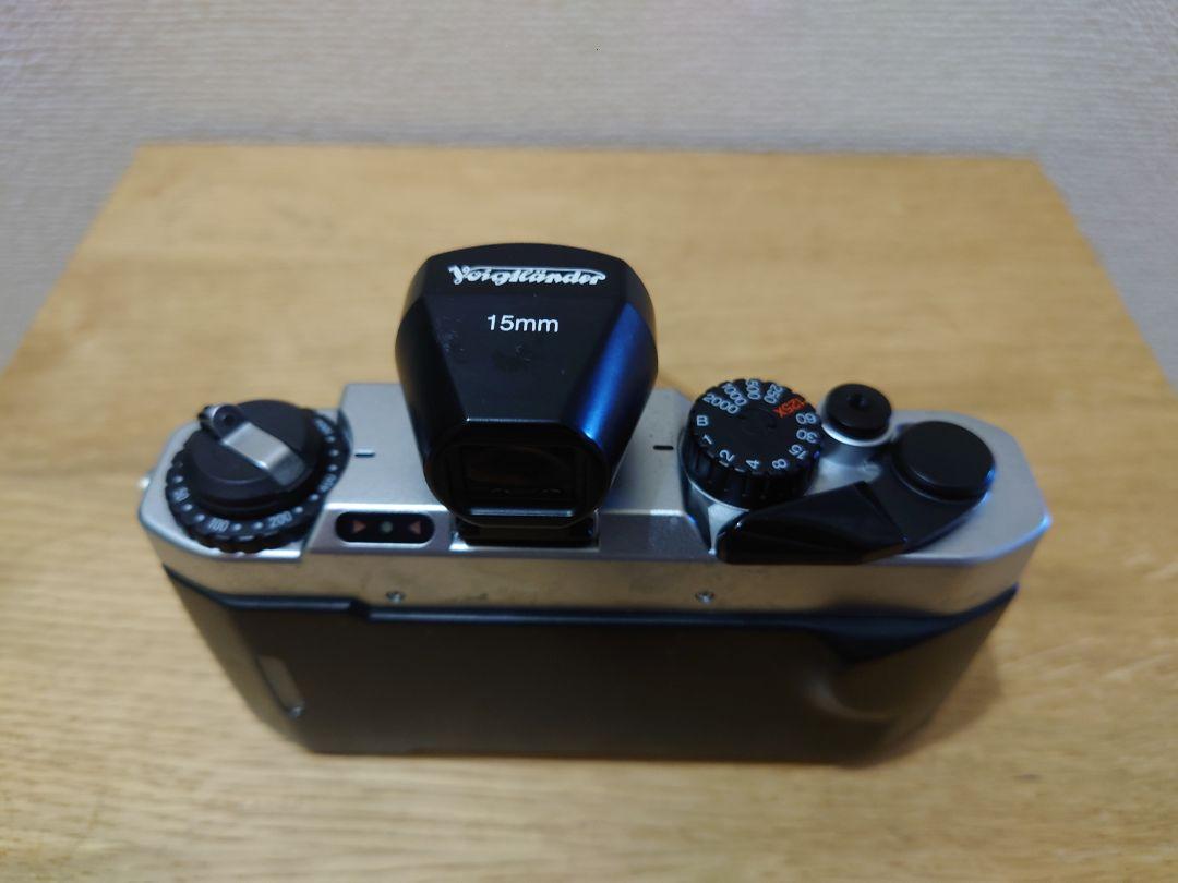 Voigtländer Bessa-L with 15mm Super-Wide Heliar and optical
