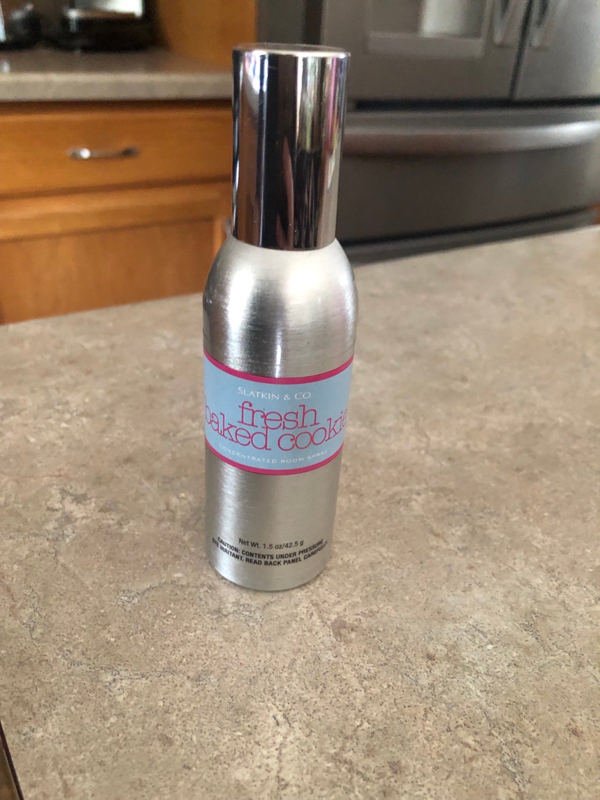 Bath & Body Works Fresh Baked Cookies Room Spray 1.5 oz used a couple times