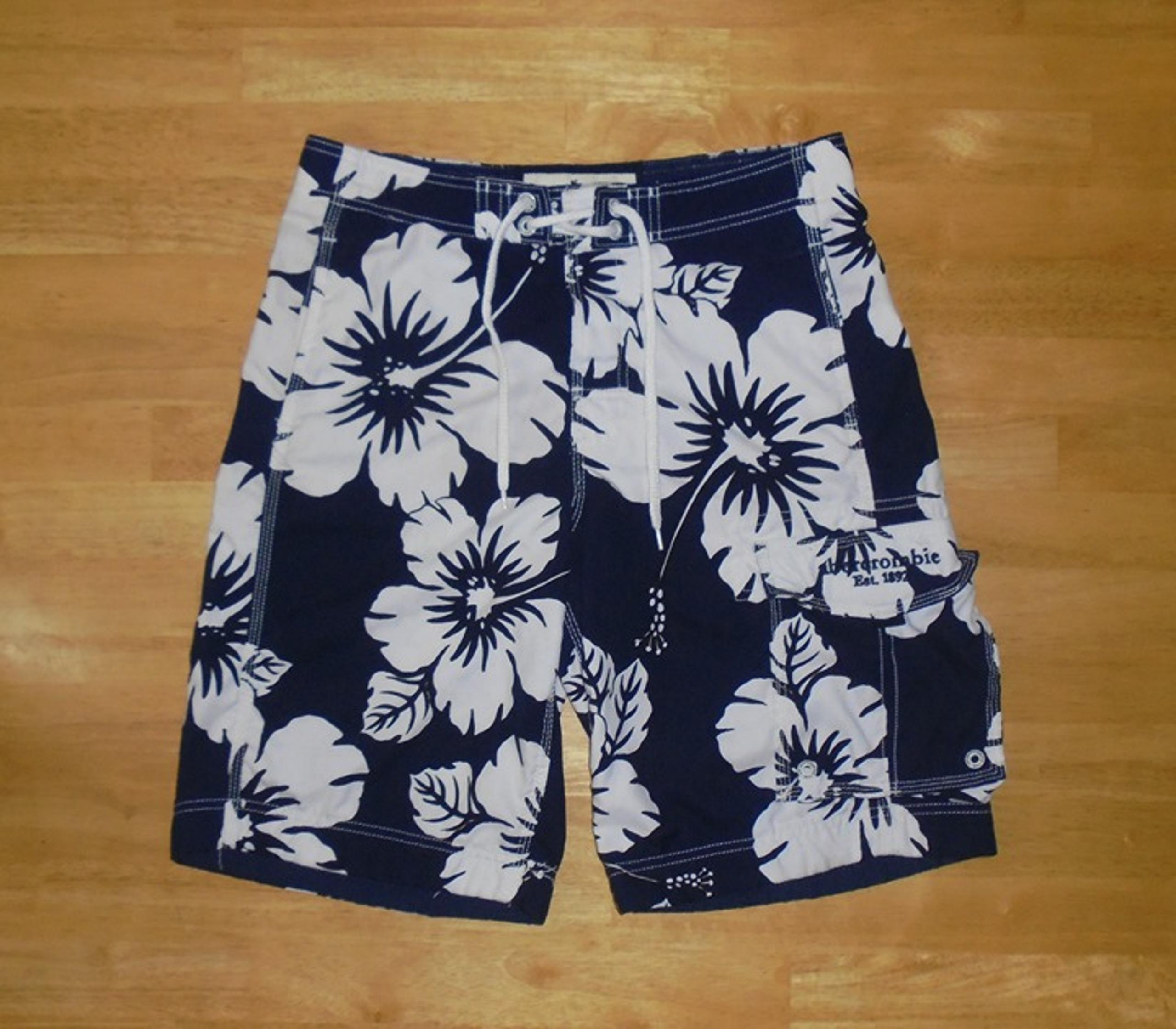 Abercrombie & Fitch Board Shorts Floral XL 33 Flowers Island Surf Y2K *NO MESH*