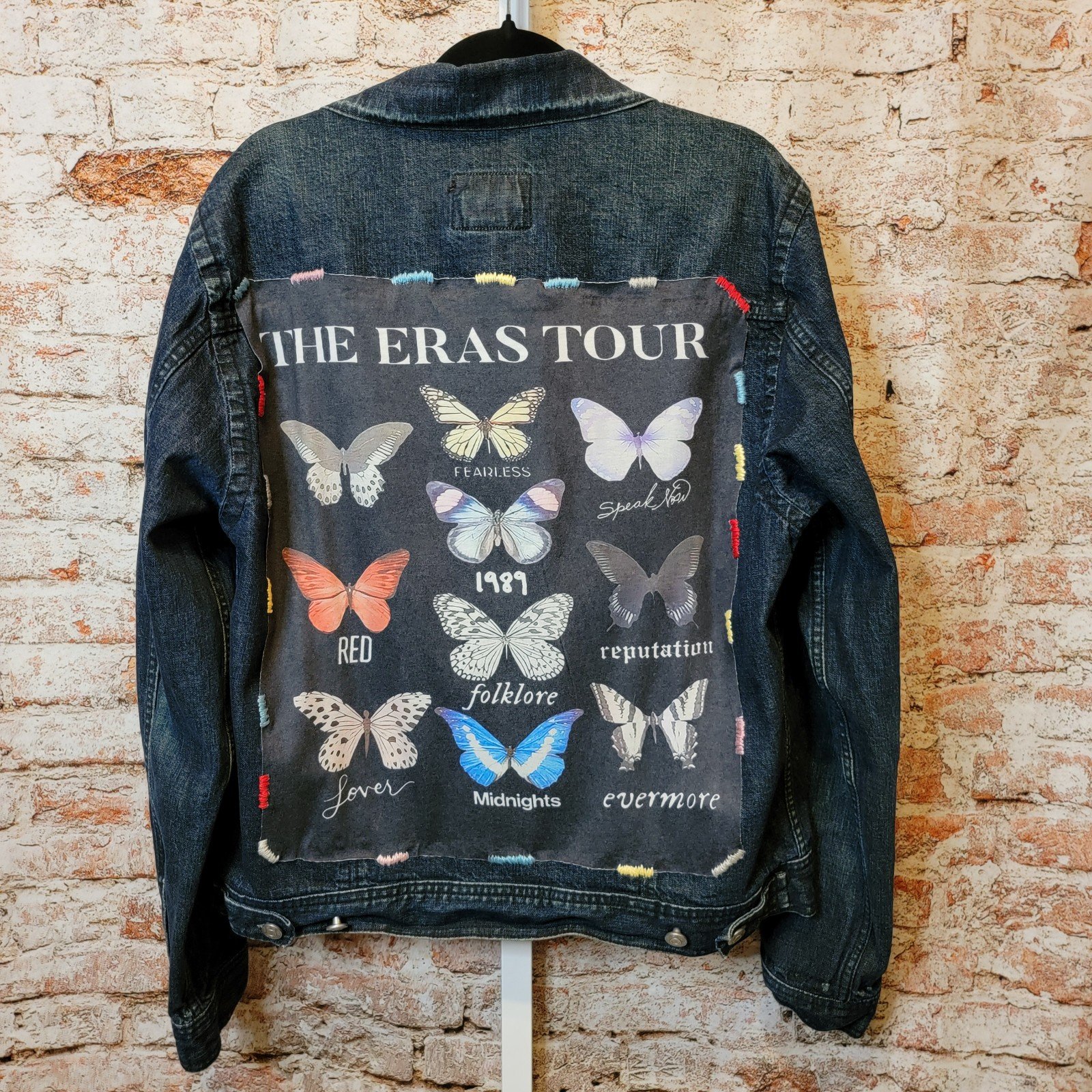 Taylor Swift The Eras Tour Band Tee Denim Jean Jacket, size men's M/women's L