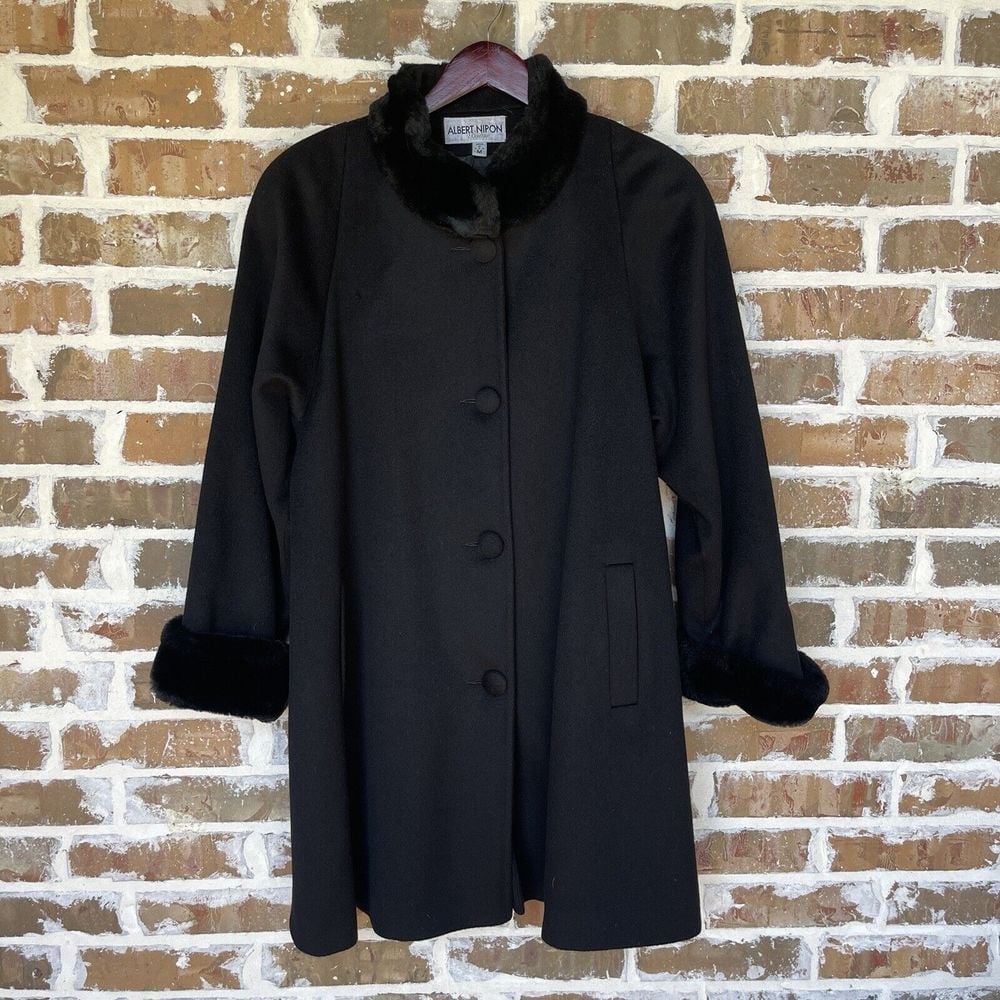 Albert Nipon Overcoat Black 100% Wool Button Up Long Sleeves USA Women's Size M