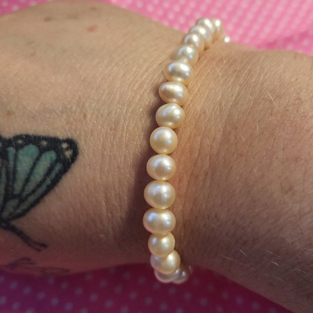 Ivory Freshwater Baroque Pearl RG over Sterling Silver Bolo Bracelet
