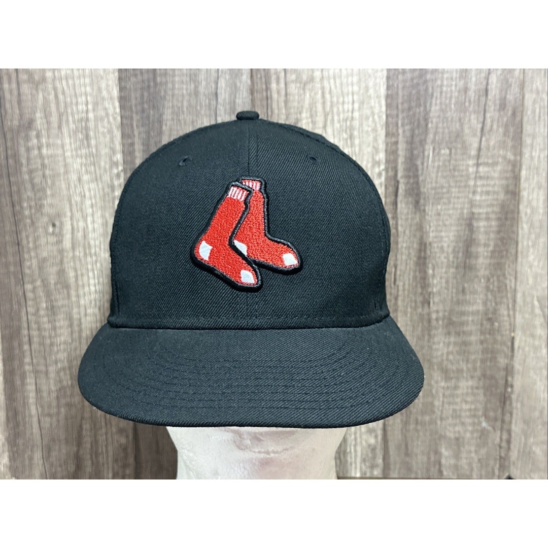 Boston Red Sox New Era 2004 World Series Patch 59FIFTY Fitted Size 7 1/8 Hat Cap
