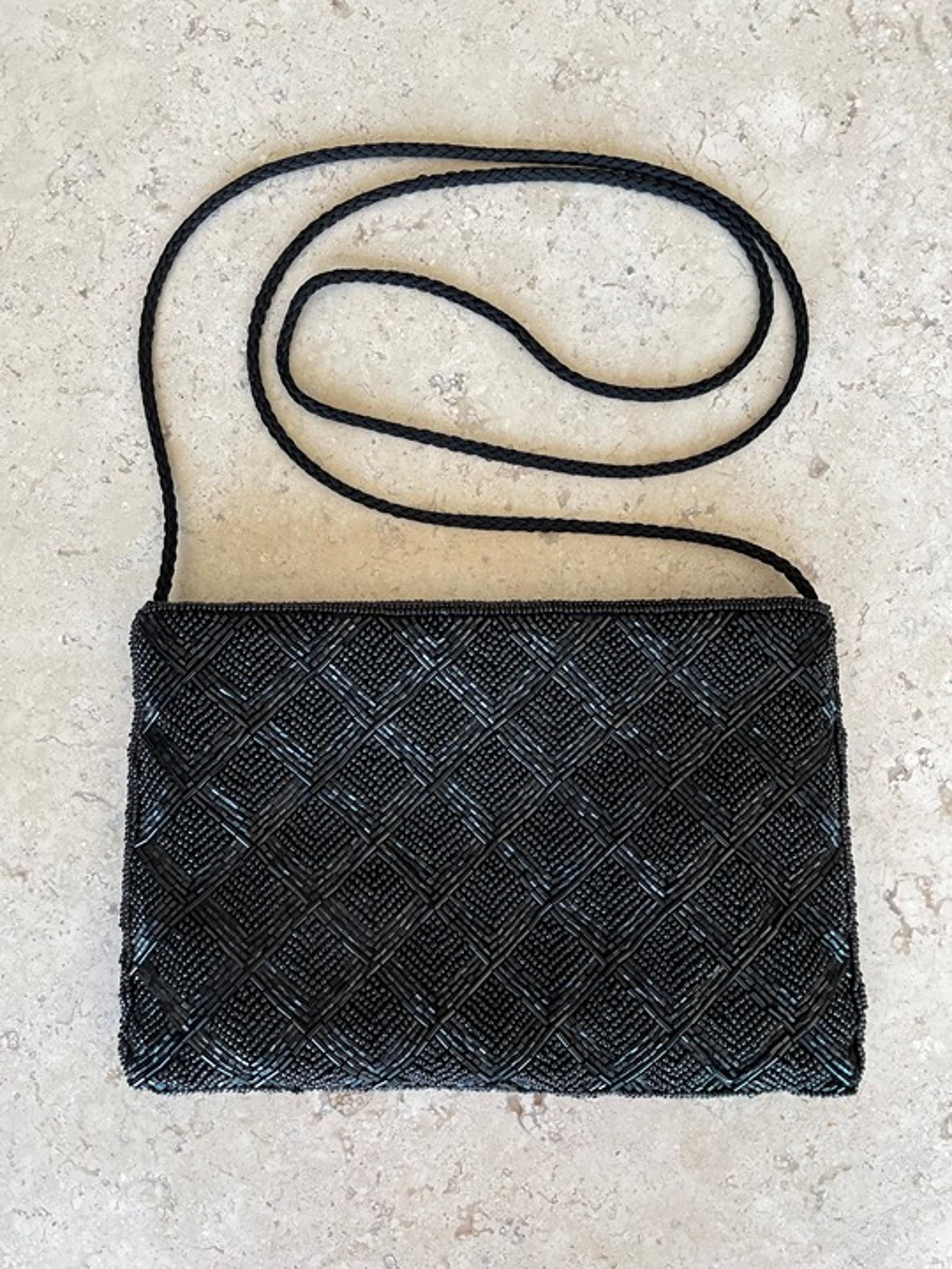 Valerie Stevens Evening Slim Clutch Bag with Crossbody Strap Black Beaded 8x5.5"