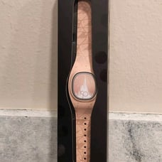 Disney World MagicBand Plus Castle Pink Unlinked With Charger 50th Anniversary