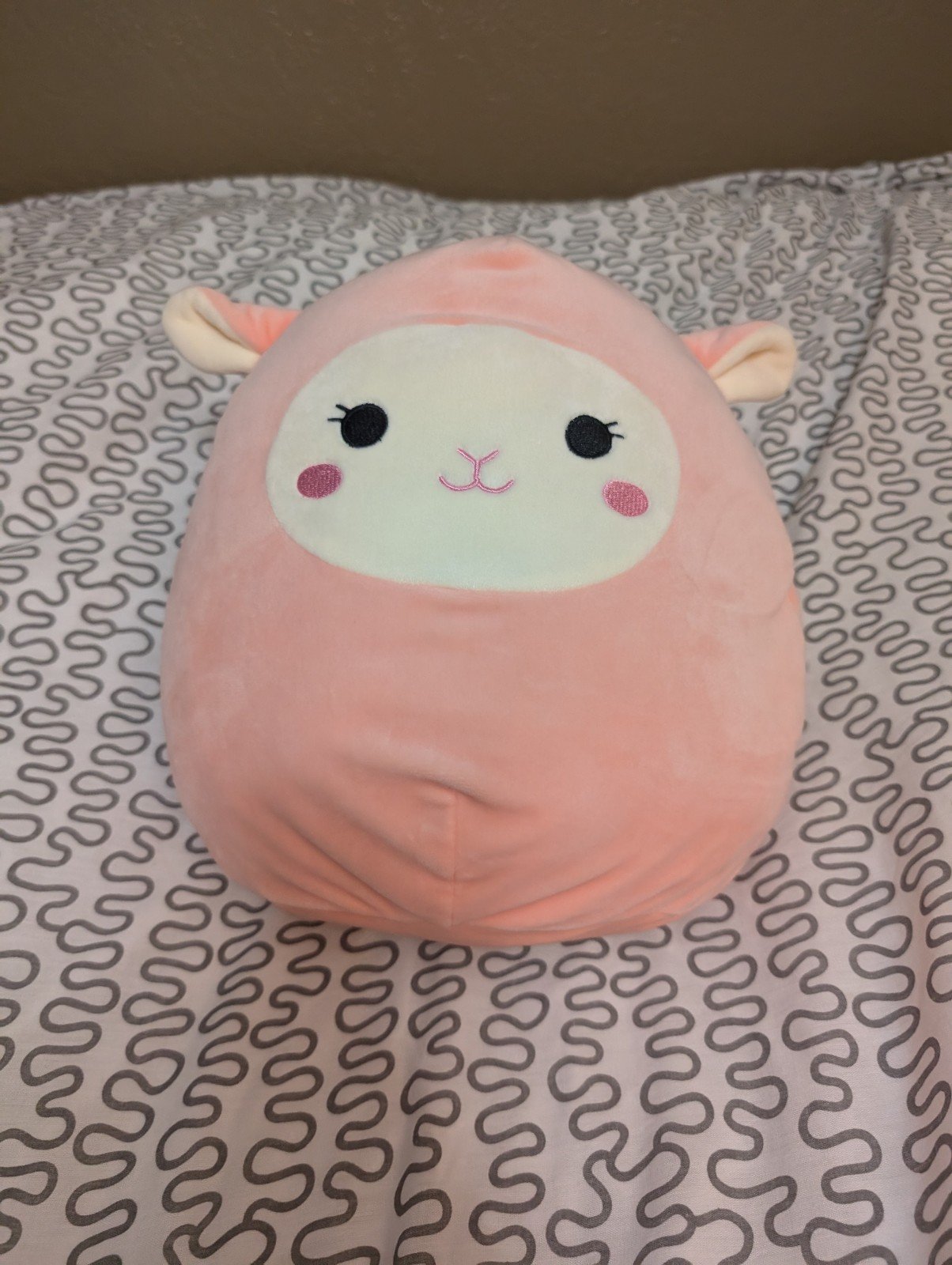 Squishmallows Elsa the pink lamb 12 Canadian