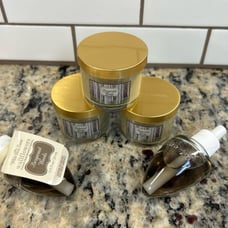 Bergamont Woods Wallflower & Mini-Candle Set (5pc)-White Barn/Bath & Body Works