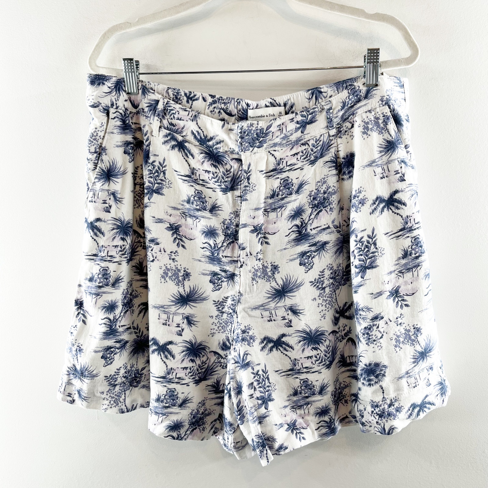 Abercrombie & Fitch Linen Blend Printed Tropical Shorts White Blue XL