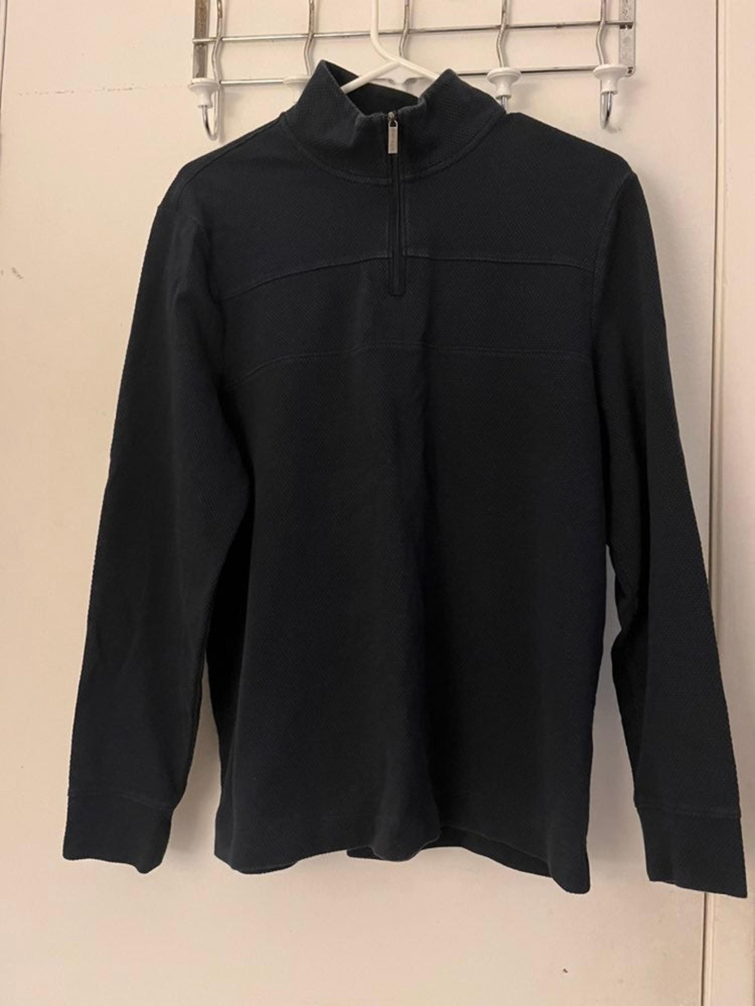 Perry Ellis Men Navy blue 1/4 zip pullover shirt size L (see desc.)