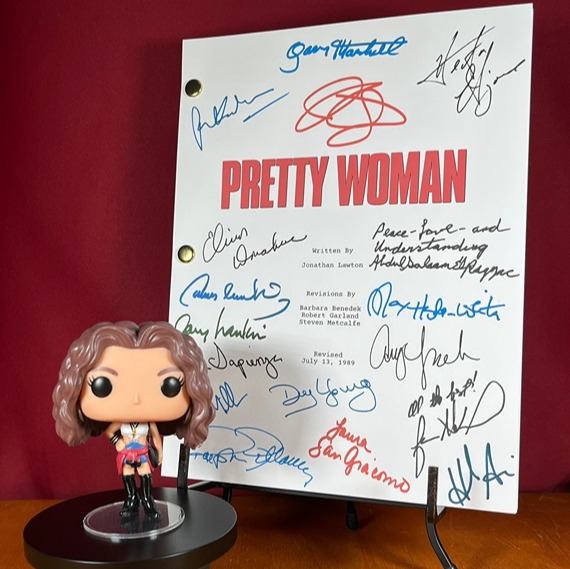 Pretty Woman Script Signed - Autograph Reprints - Richard Gere, Julia Roberts