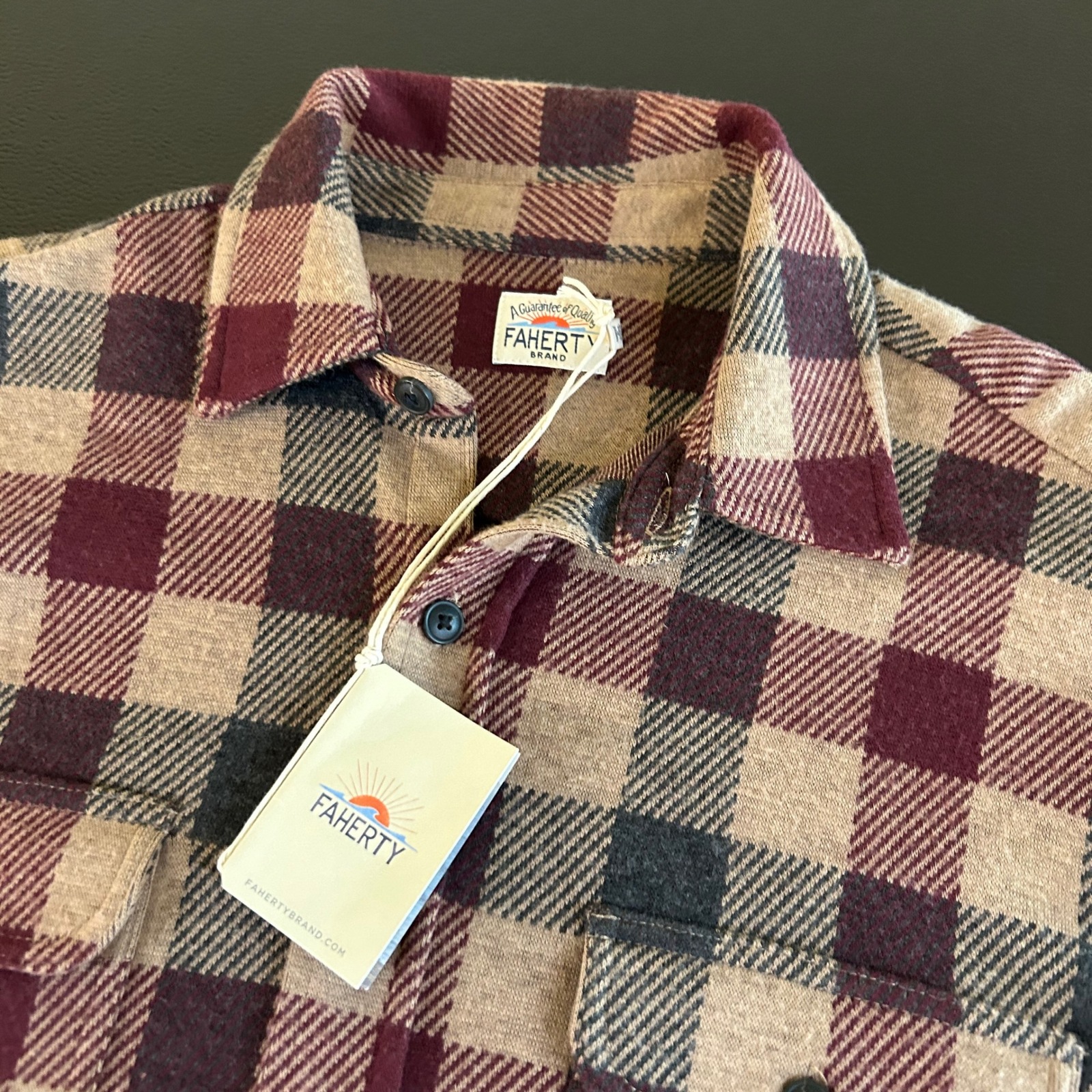 Faherty Legend Sweater Shirt Flannel Plaid Button Up LS Mens Small NWT 178