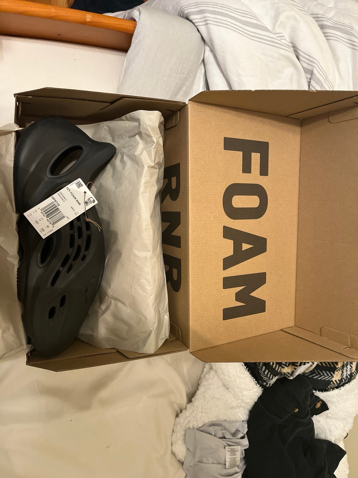 Yeezy Foam Runner “Onyx”