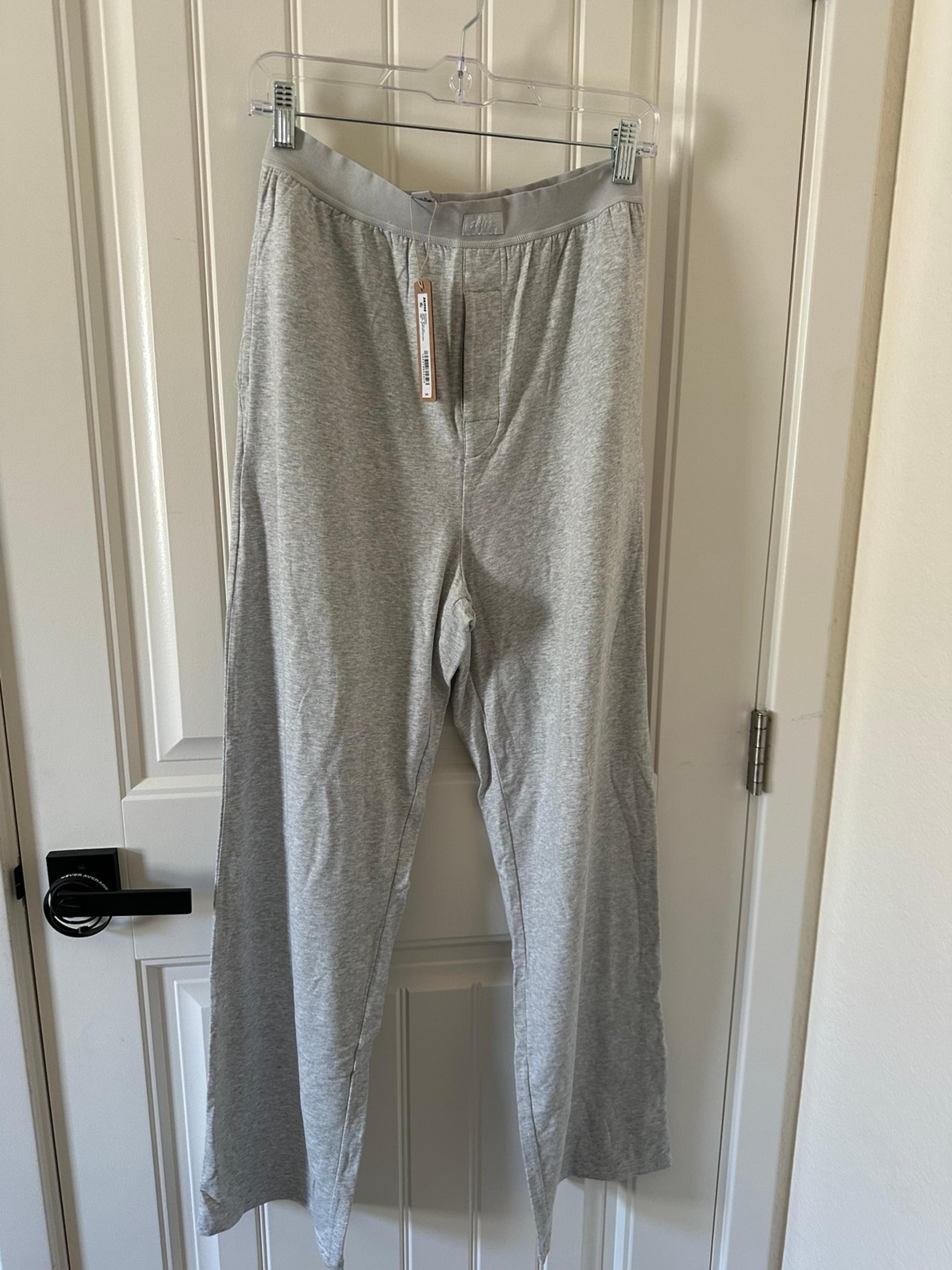 SKIMS Light Heather Grey pj pants- SMALL
