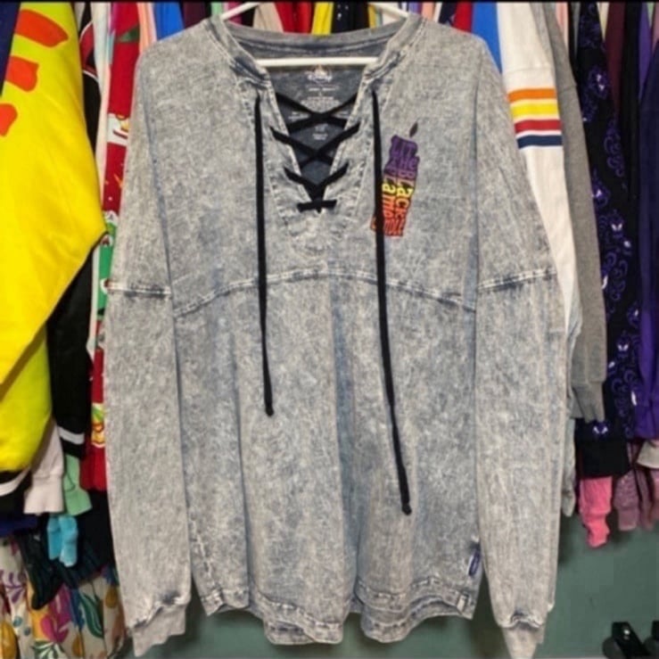 Disney parks hocus pocus black flame candle spirit jersey L