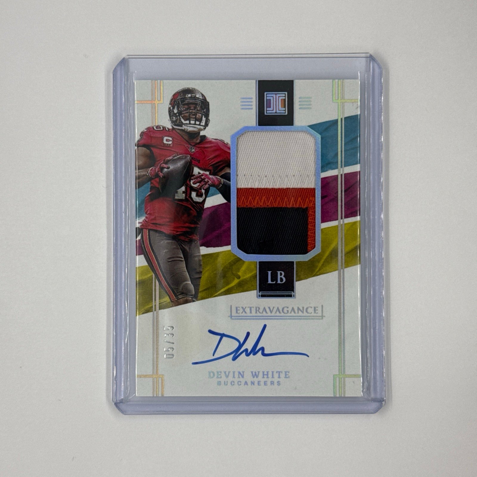 2022 Panini Impeccable Extravagance Patch Auto Devin White Buccaneers /35