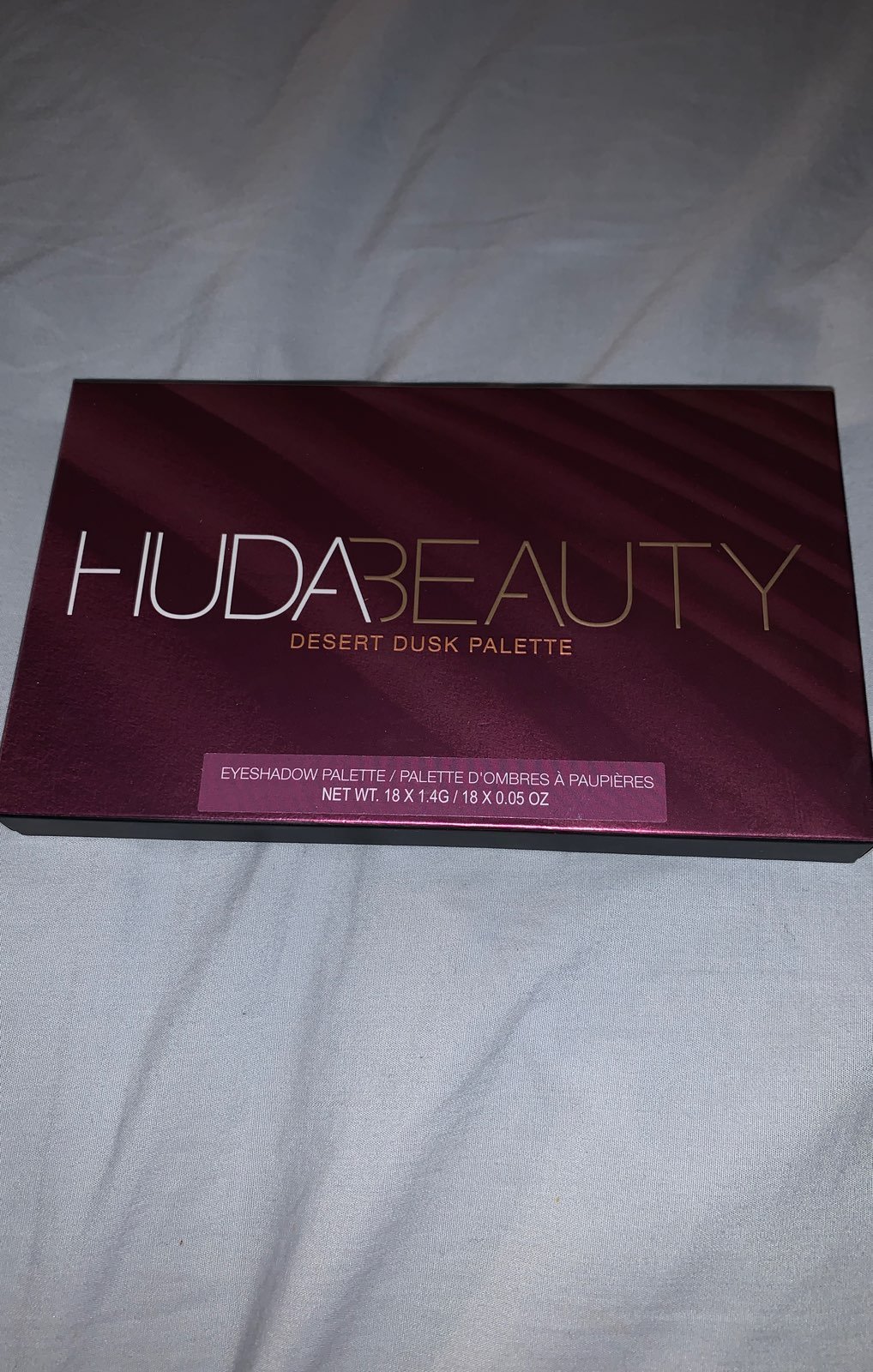 Brand new Huda Beauty Desert Dusk