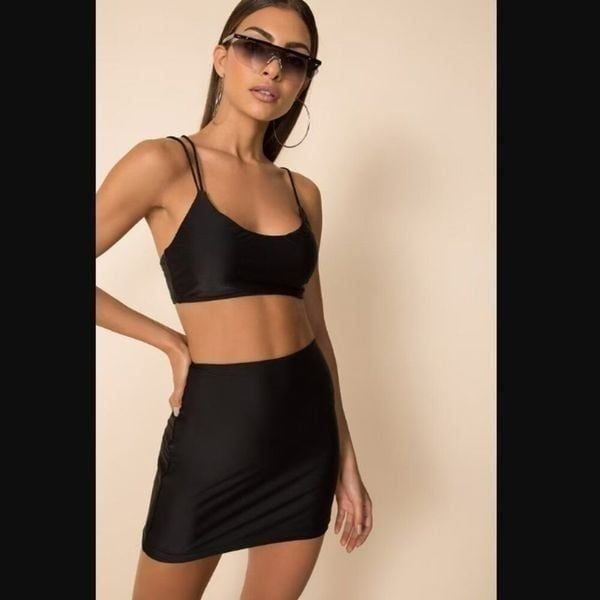 NWT Revolve x Superdown janelle asymmetrical skirt set in black