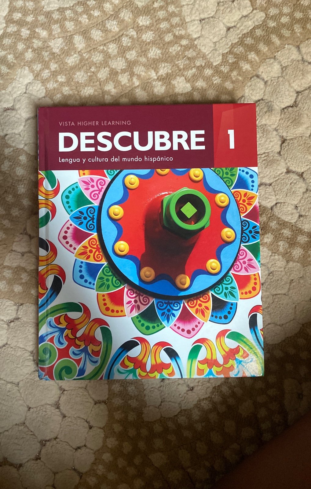 Descubre 1 Spanish book