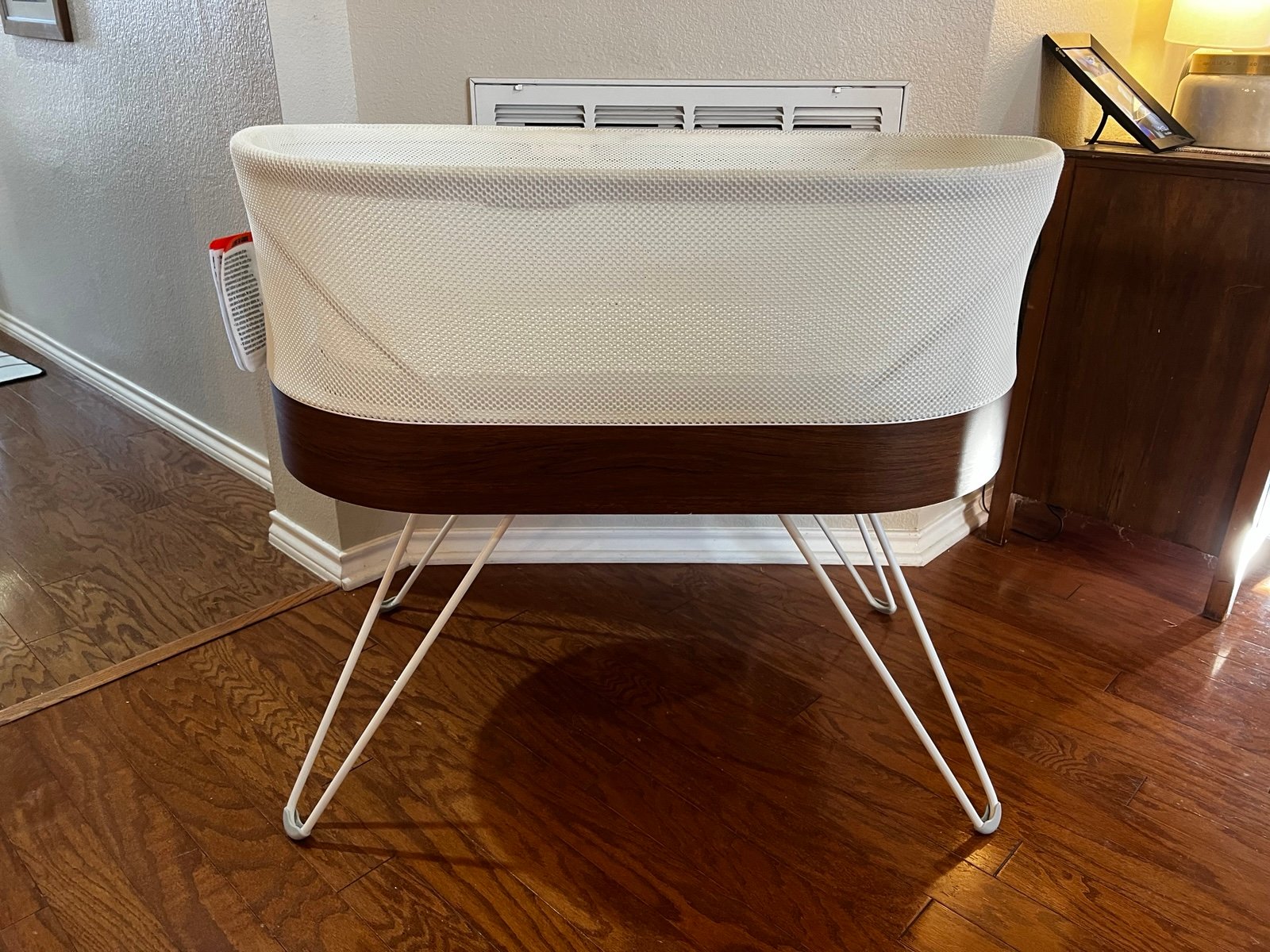 Snoo bassinet