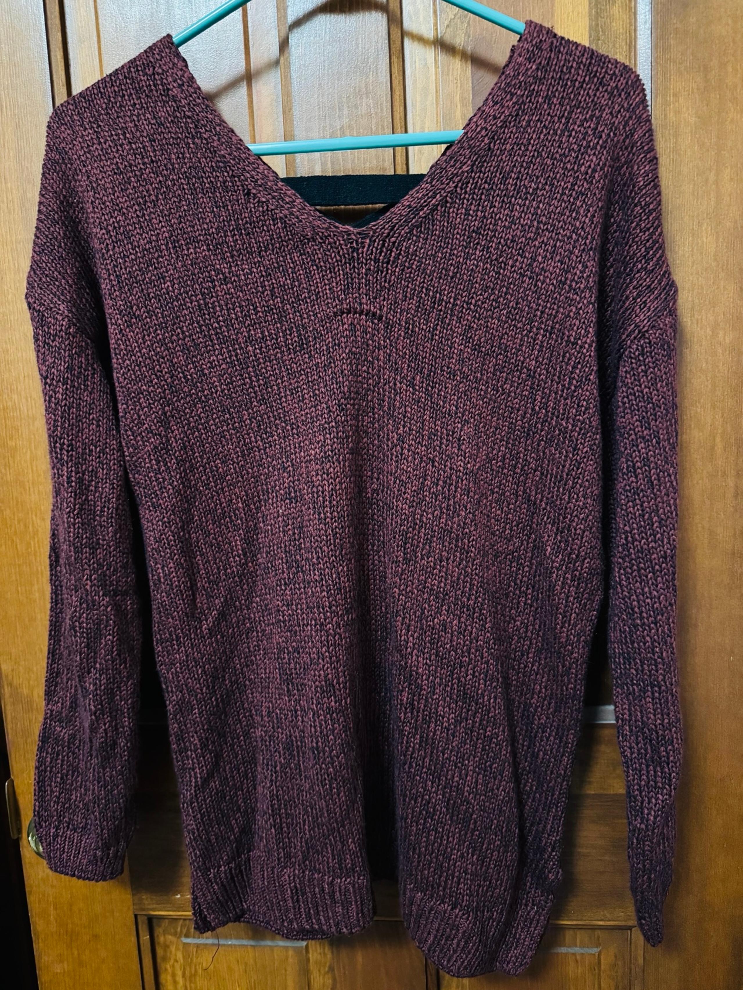 NWOT Maroon back laced Sweater size M