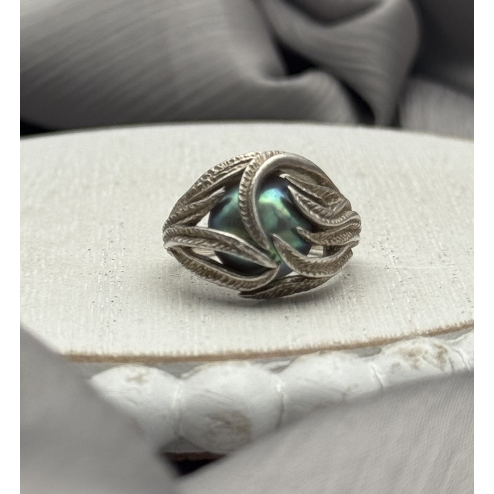 Unique Sterling Silver 925 Pearl Ring Size 5 / 6 Grams