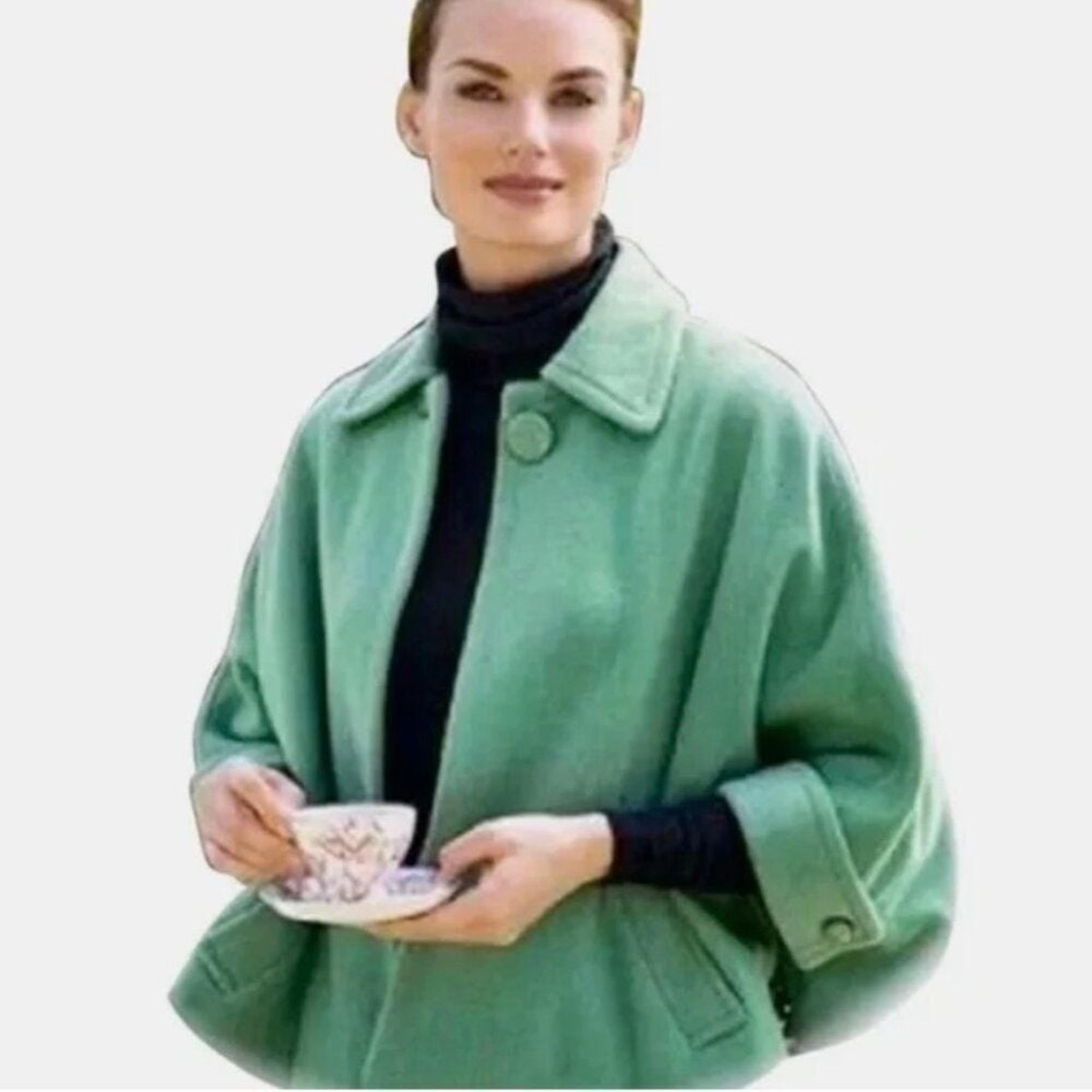 Cabi Wool Blend Cape Coat Women's Size M/L Green Navy Polka Dot Lining Pockets