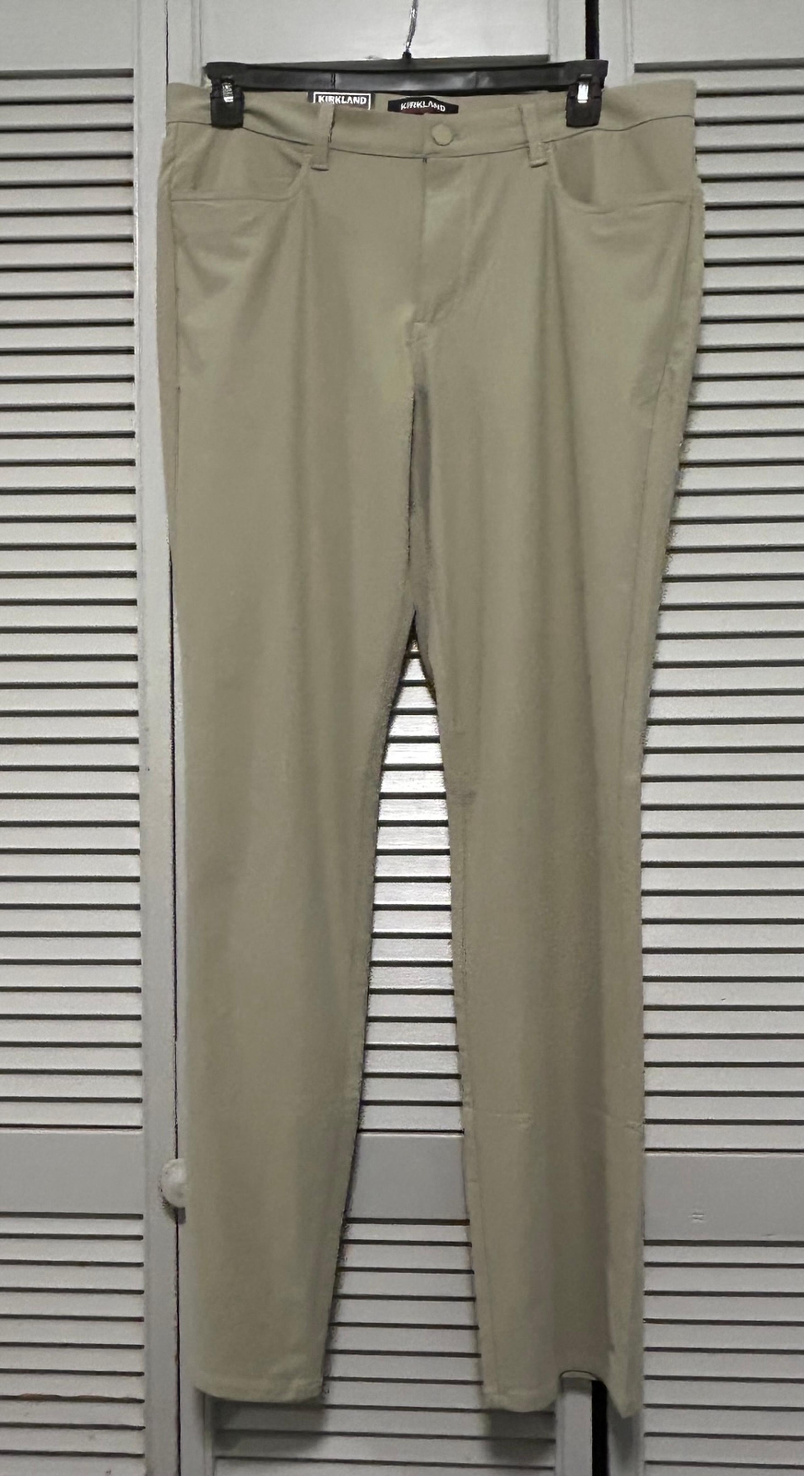 Men’s Kirkland Signature Khakis 34x34