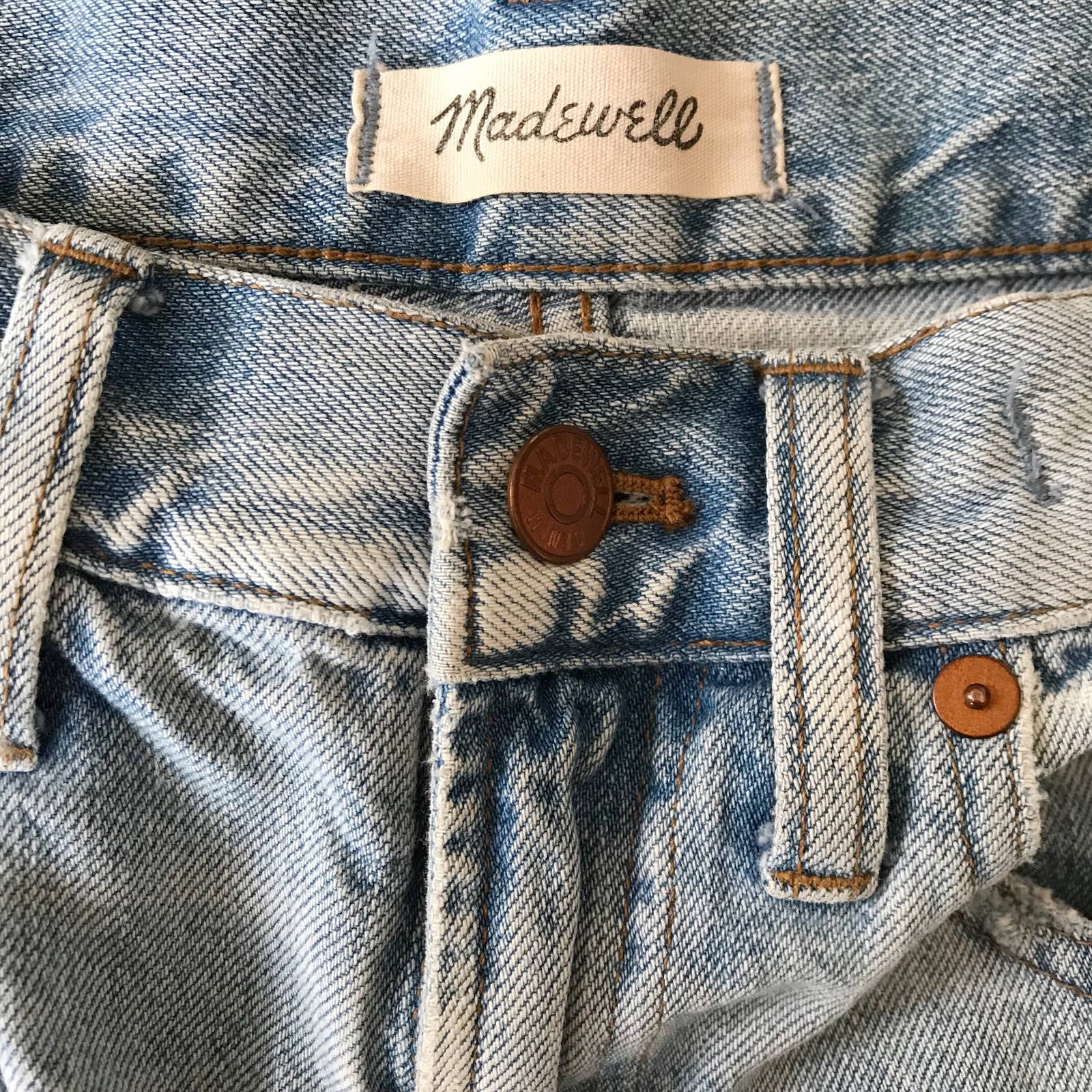 Madewell The Perfect shops Vintage Jean Size 26 Distressed Raw Hem Light Wash Cotton
