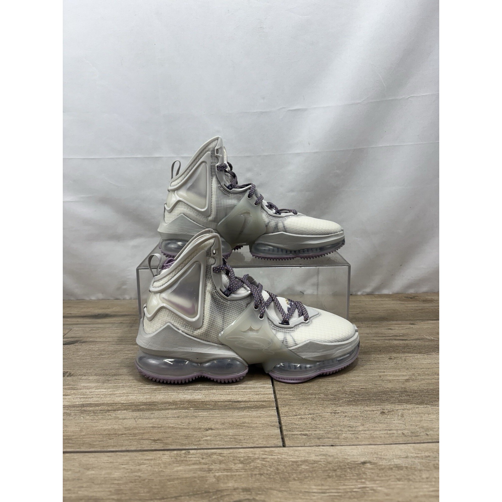 Nike Lebron 19 Shoes Greatness Phantom Canyon Purple CZ0203-004 Men Size 5.5