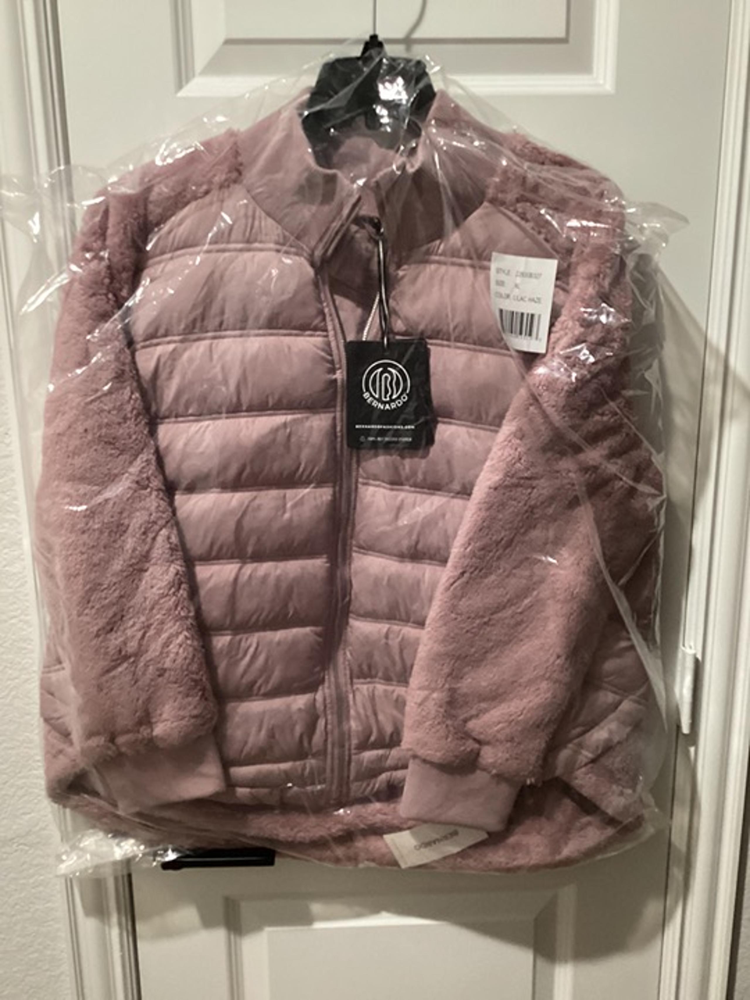 NWT BERNANDO Mixed Media Puffer Jacket, size XL