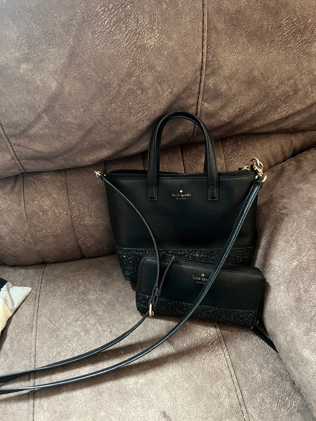 Kate Spade All That Glitters saving crossbody wallet