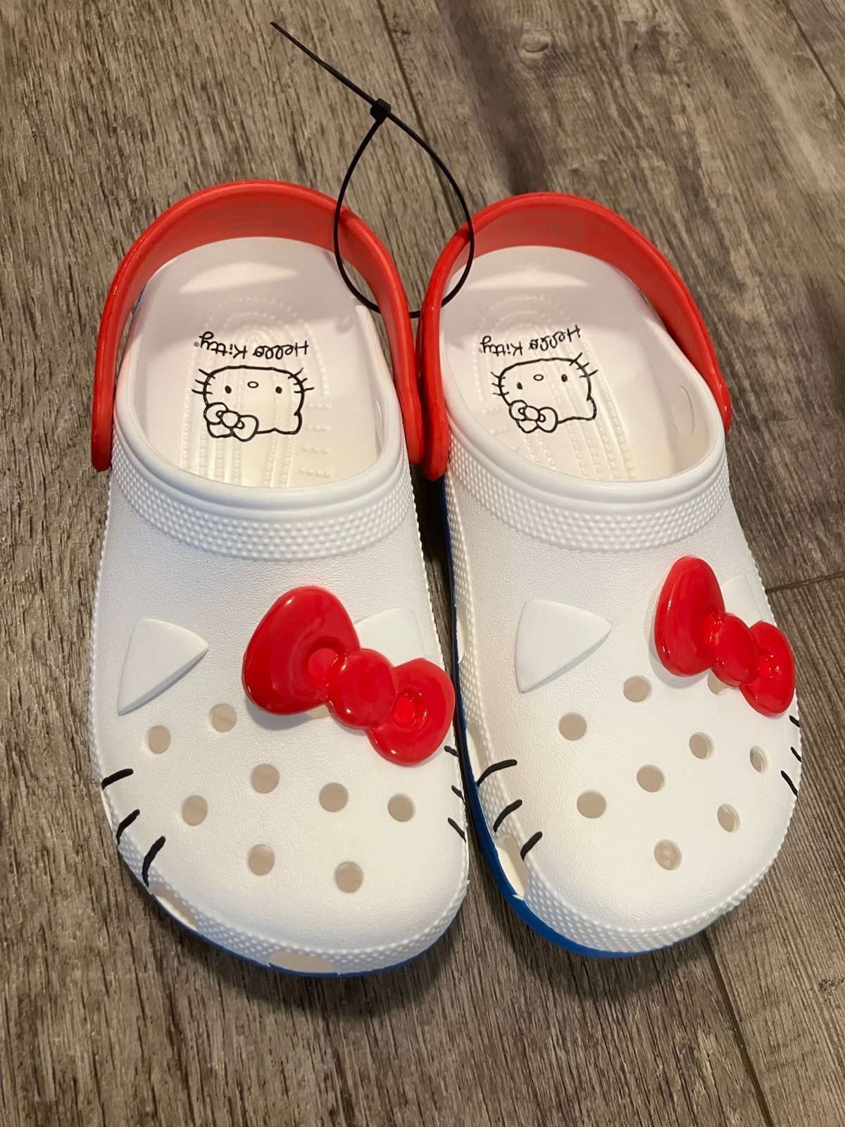 Crocs HELLO KITTY m3 w5